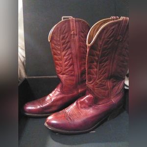 Cowboy boots size 11.5